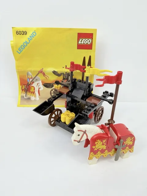 Vintage LEGO Legoland 6039 Twin Arm Launcher w/ Horse No Minifigures