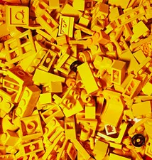 LEGO 1/2lbs Yellow Small Mixed Bricks Lot *CLEAN*