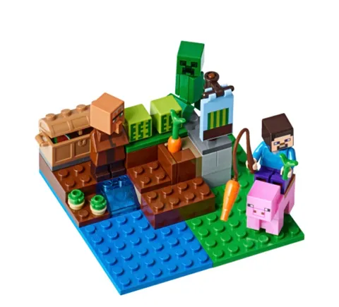 LEGO Minecraft: The Melon Farm (21138)