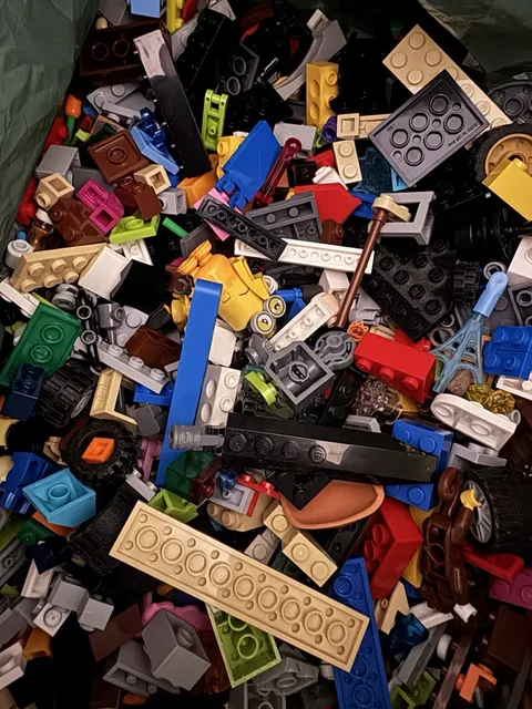 LEGO Mixed Lot Random Size Parts Figures Pieces Building Blocks Bulk 6.5 Lb 3