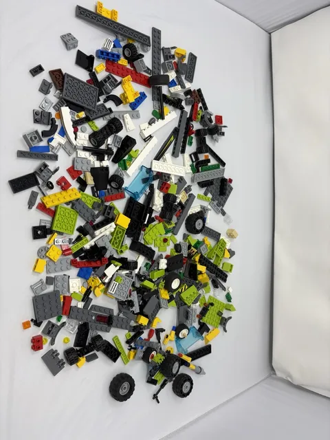 LEGO Vehicle Bulk Lot Random Bricks Pieces Parts Mixed 1 lb 3oz Tires Windshield