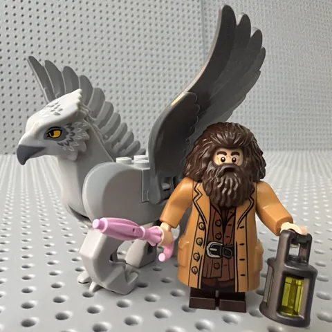 Hagrid & Buckbeak Minifigure - LEGO Harry Potter 75947 hp144