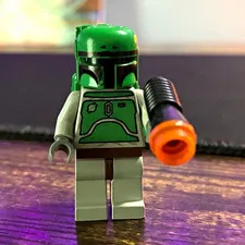 LEGO Minifigure Green Helmet Jetpack/Backpack w/ Black Blaster Orange Tip