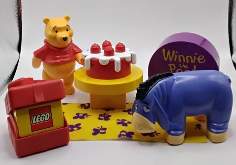 Lego Duplo Winnie the Pooh EEYORE'S BIRTHDAY SURPRISE #2982 Vintage Retired