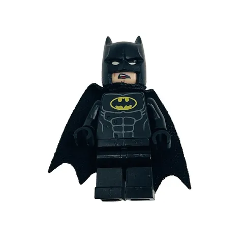 LEGO Batman Minifigure Classic Black Original Suit Yellow Belt SH016