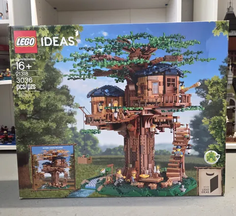 LEGO Ideas: Tree House (21318) Brand New Factory Sealed Retired Set
