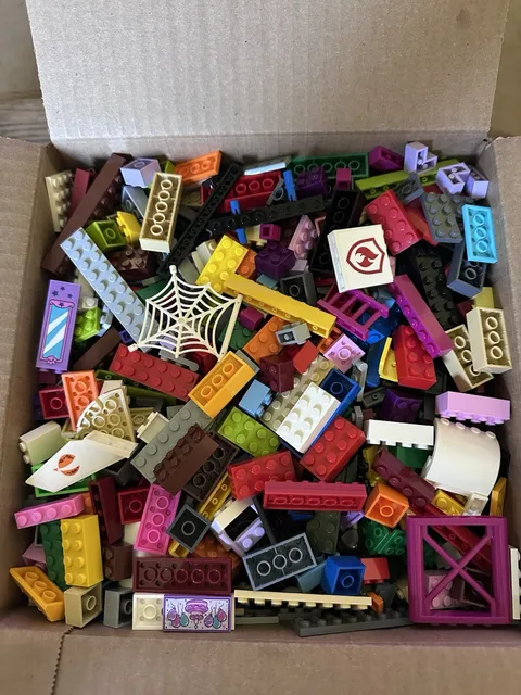 HUGE LEGO 10 LB Pounds Random Parts Pieces Building Bricks Bulk Lot