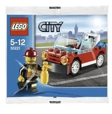 Lego City 30221 Fire Car 36 pcs Firefighter Minifig Polybag Retired Set 2013 New