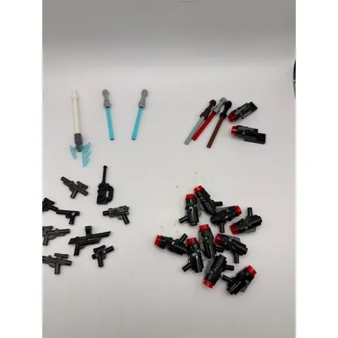 LEGO Star Wars Weapon Accessory Lot  Multi Blasters Lightsabers Gear 25+