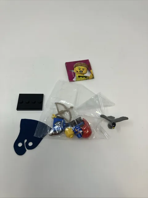 LEGO Falconer CMF 71037 Series 24 Mini Fig Falcon Castle Knight Sealed Bags