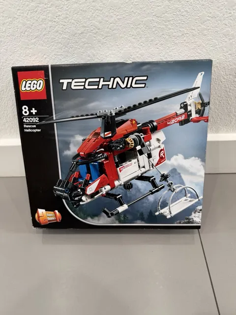 LEGO 42092 - Technic Rescue Helicopter - Retired