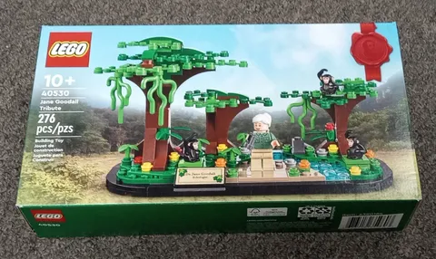 LEGO Jane Goodall Tribute 40530 BRAND NEW SEALED