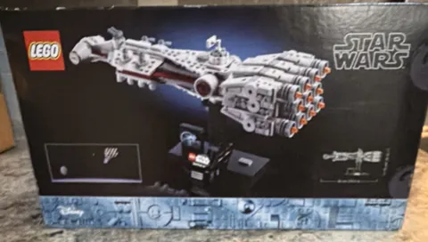 LEGO Star Wars 75376 Tantive IV 654 pcs w/ Display Stand, Boxed, Age 18+