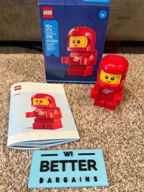 Lego 40767 Up Scaled Baby Astronaut 250 Pieces Building Toy Complete Set