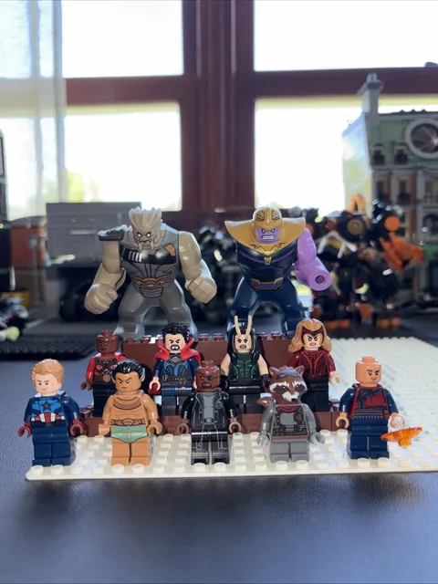 LEGO Marvel Minifigure Lot