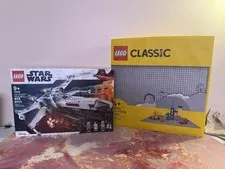 LEGO Star Wars: Luke Skywalker's X-Wing Fighter (75301) Brand new + bonus base! 