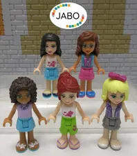 (O11 /42 /6) Lego Friends 5 Figures Minifigures