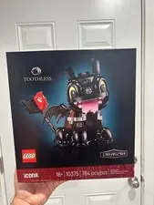 Brand new Toothless Lego set