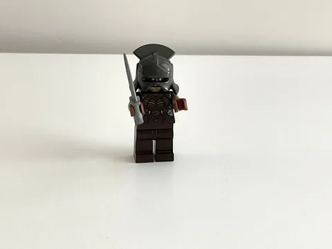 LEGO Lord of the Rings Mordor Orc Minifigure with Helmet lor065 Set 79007