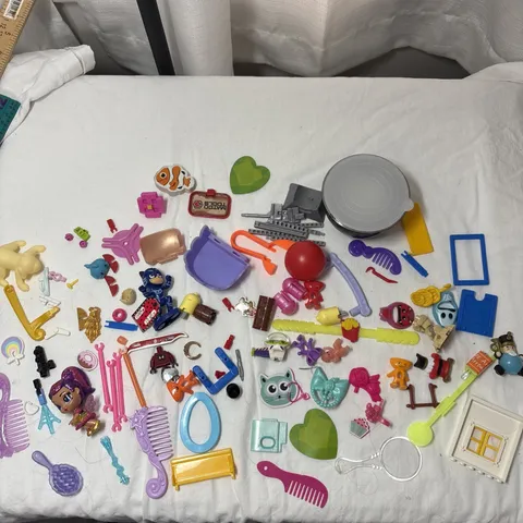 Tiny Toy Parts Lot Lego Brushes Accessories Other Mixed Tiny Pieces Descendants
