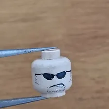 LEGO Minifigure Two-Face Henchman HEAD ONLY, Sunglasses, PART 3626bpr0347 Mouth