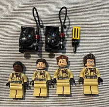 LEGO Ghostbusters 4 Minifigures + 2 proton packs