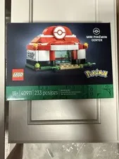 LEGO Mini Pokemon Center 40911 Unopened New Sealed