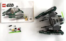 Lego Star Wars Yoda’s Jedi Starfighter 75360 with instruction booklet. R2D2