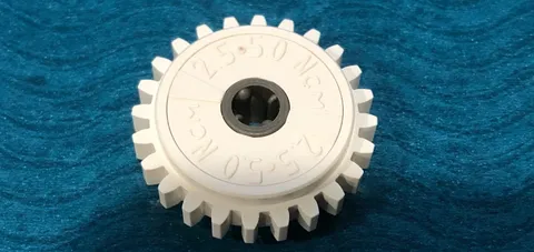 LEGO PART 60c01 TECHNIC 24 TOOTH CLUTCH GEAR (WHITE)
