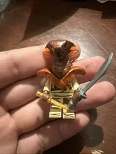 Lego 70672 Ninjago Pyro Destroyer Minifigure.