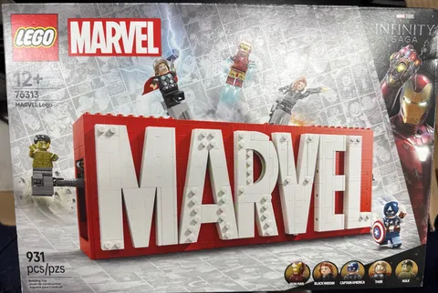 LEGO Super Heroes: Marvel Logo & Minifigures (76313)