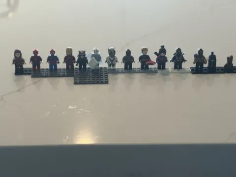 Authentic Lego Marvel Minifigures Lot In Pristine Condition
