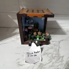 LEGO Minecraft The Crafting Table 21265