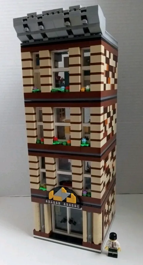 Lego Gotham Energy & Apartment Modular One Of A Kind Creation & Accessories 