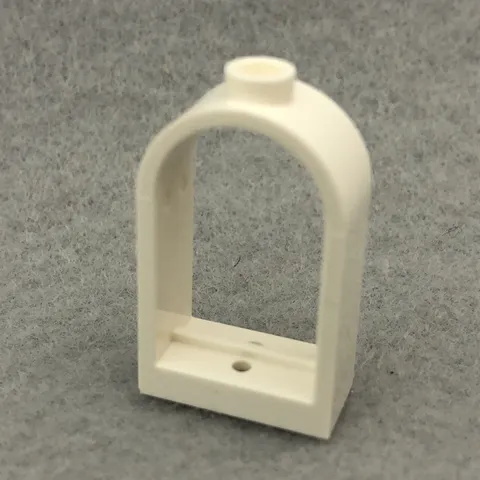 LEGO 30044 White Window 1 x 2 x 2 2/3 with Rounded Top (x1)