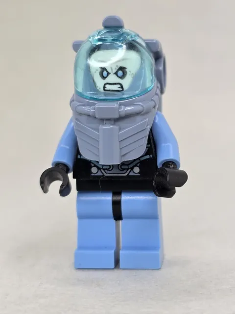 LEGO Batman Mr. Freeze sh0049 from set 76000-1 12a