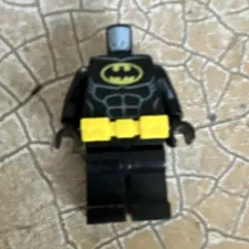 LEGO Batman Minifigure Torso & Legs Body Utility belt from LEGO Batman Movie