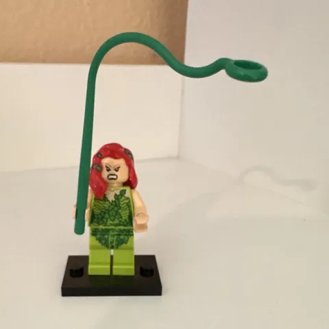 LEGO Poison Ivy Minifigure w/Vine Whip Accessory & Black Display Stand