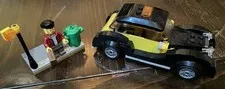 LEGO Icons: Vintage Taxi (40532) - 100% Complete