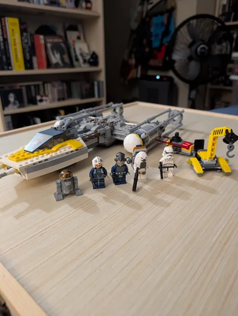 LEGO Star Wars: Y-Wing Starfighter (75172)- EUC *Read Description*
