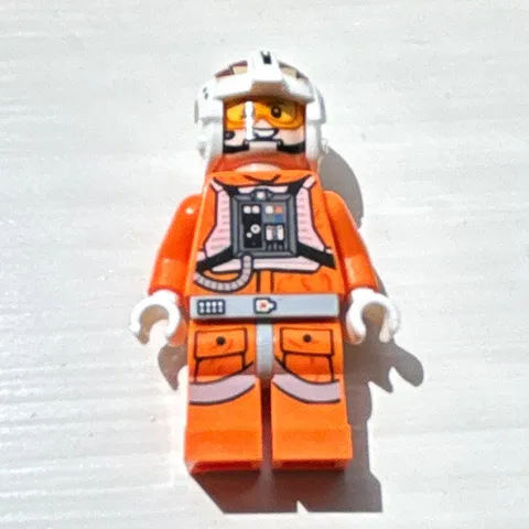 LEGO Wes Janson + Wedge Antilles Minifig - Assault on Hoth 76098 - MINT Cond.