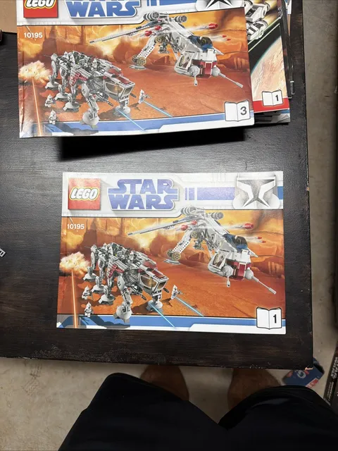 INSTRUCTION MANUALS ONLY for Lego Star Wars 10195 Republic Dropship with AT-OT
