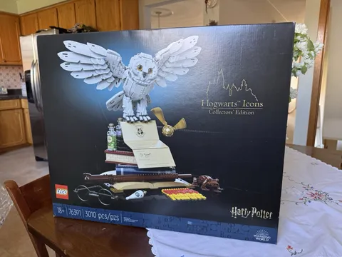 LEGO Harry Potter Hogwarts Icons Collectors’ Edition - 76391 - NEW