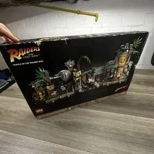 LEGO Indiana Jones Temple Of The Golden Idol Set 77015 NEW Open Box Authentic