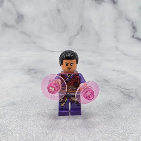 Lego Wong Minifigure Marvel 76205