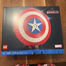 Lego 76262 Marvel Captain America's Shield NIB New Sealed Retired