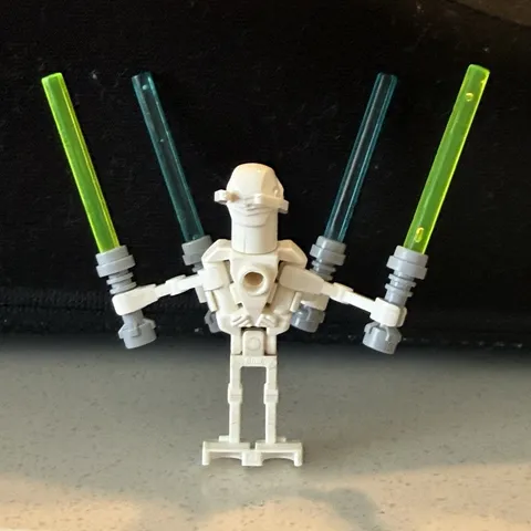 LEGO Star Wars General Grievous White Minifigure w/ 4 Blue/Green Lightsabers