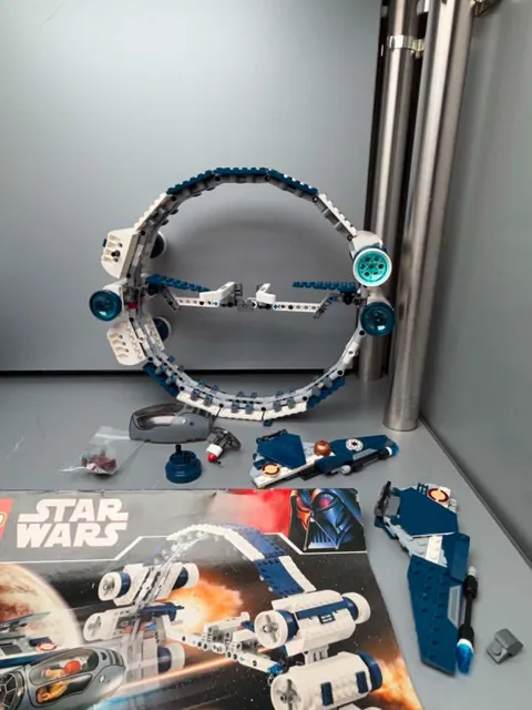 USED LEGO Star Wars Jedi Starfighter + Booster Ring 7661 NO MINIFIGS INCOMPLETE