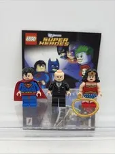Lego DC COMICS - 6862 Minifgures ONLY with comic - Authentic . Superman,lex,WW