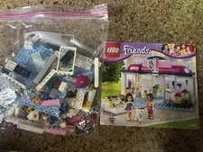 LEGO FRIENDS: Heartlake Pet Salon (41007)